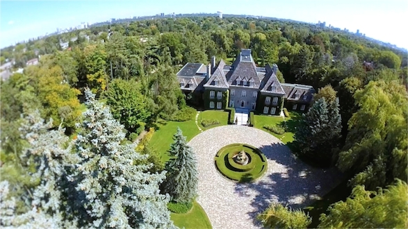 Bridle Path Chateau / Mansion In Toronto | Twisted Lifestyle